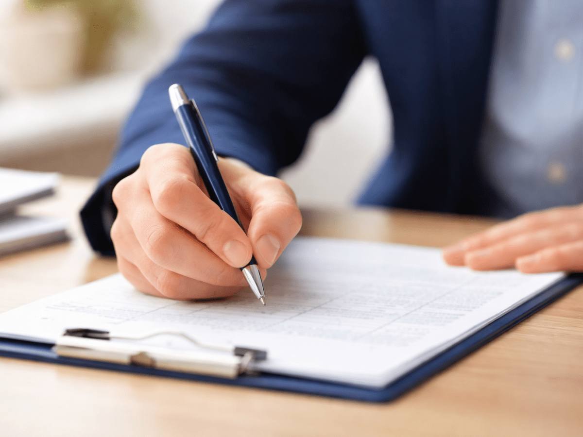 Język sprawozdania bez stygmatyzacji – gotowe sformułowania (ASD /&nbsp;ZA)